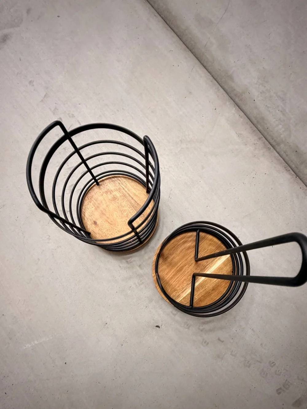 Black Metal and Wood Paper Towel Holder & Utensil Holder Set - Home Accents